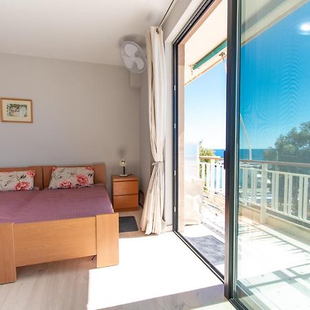 Lavish & Spacious Apt With Stunning Seaview, 10 Min Ath Airport 阿特米达 外观 照片