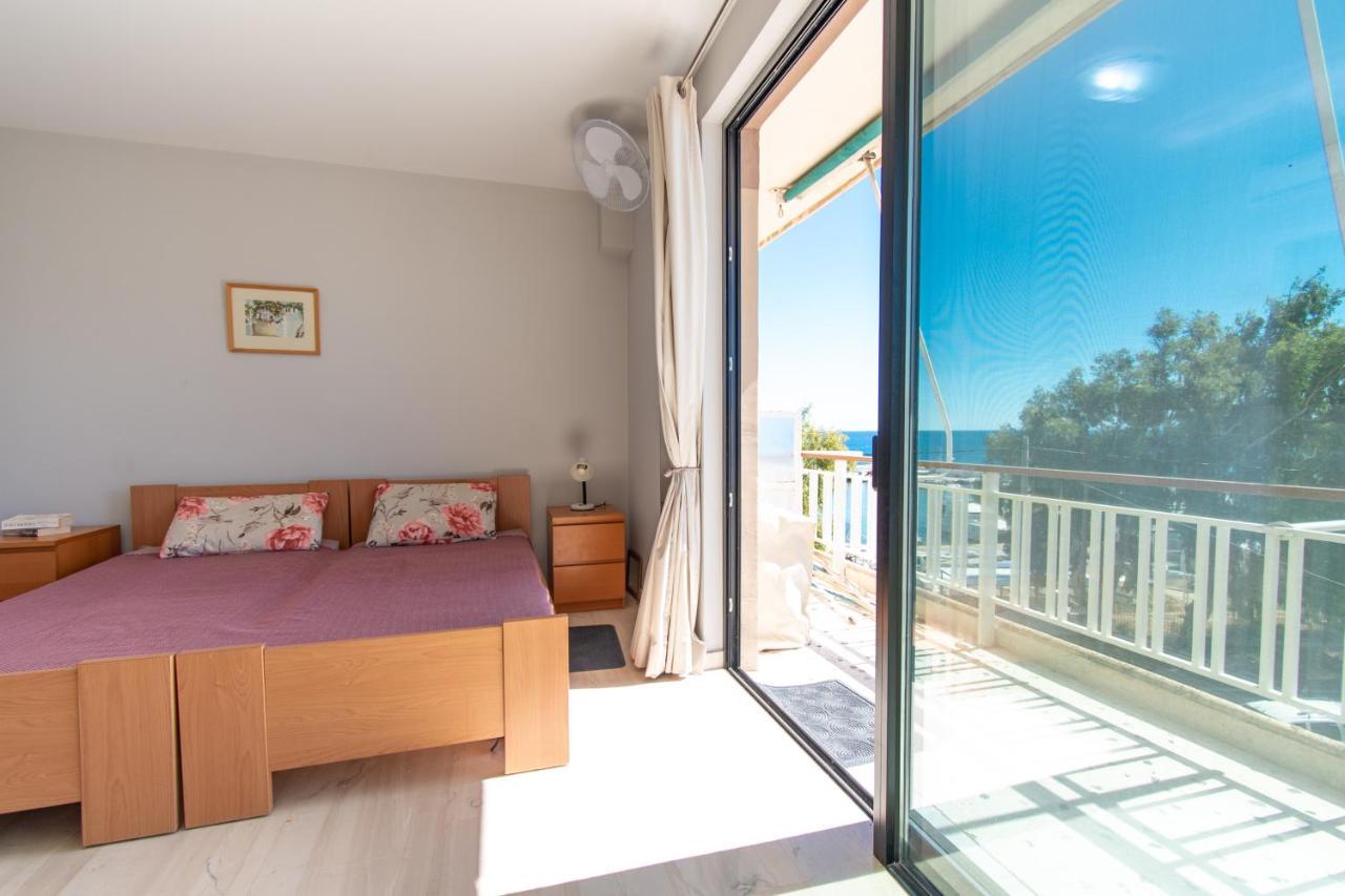 Lavish & Spacious Apt With Stunning Seaview, 10 Min Ath Airport 阿特米达 外观 照片